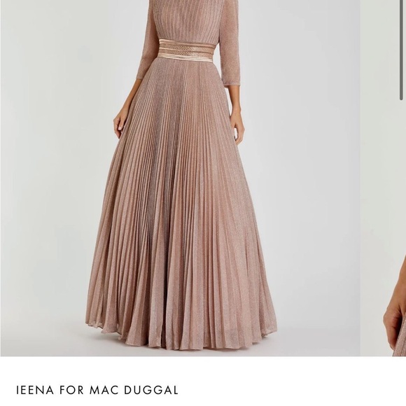 Mac Duggal Elegant Rose Gold Pleated Gown - Picture 1 of 1